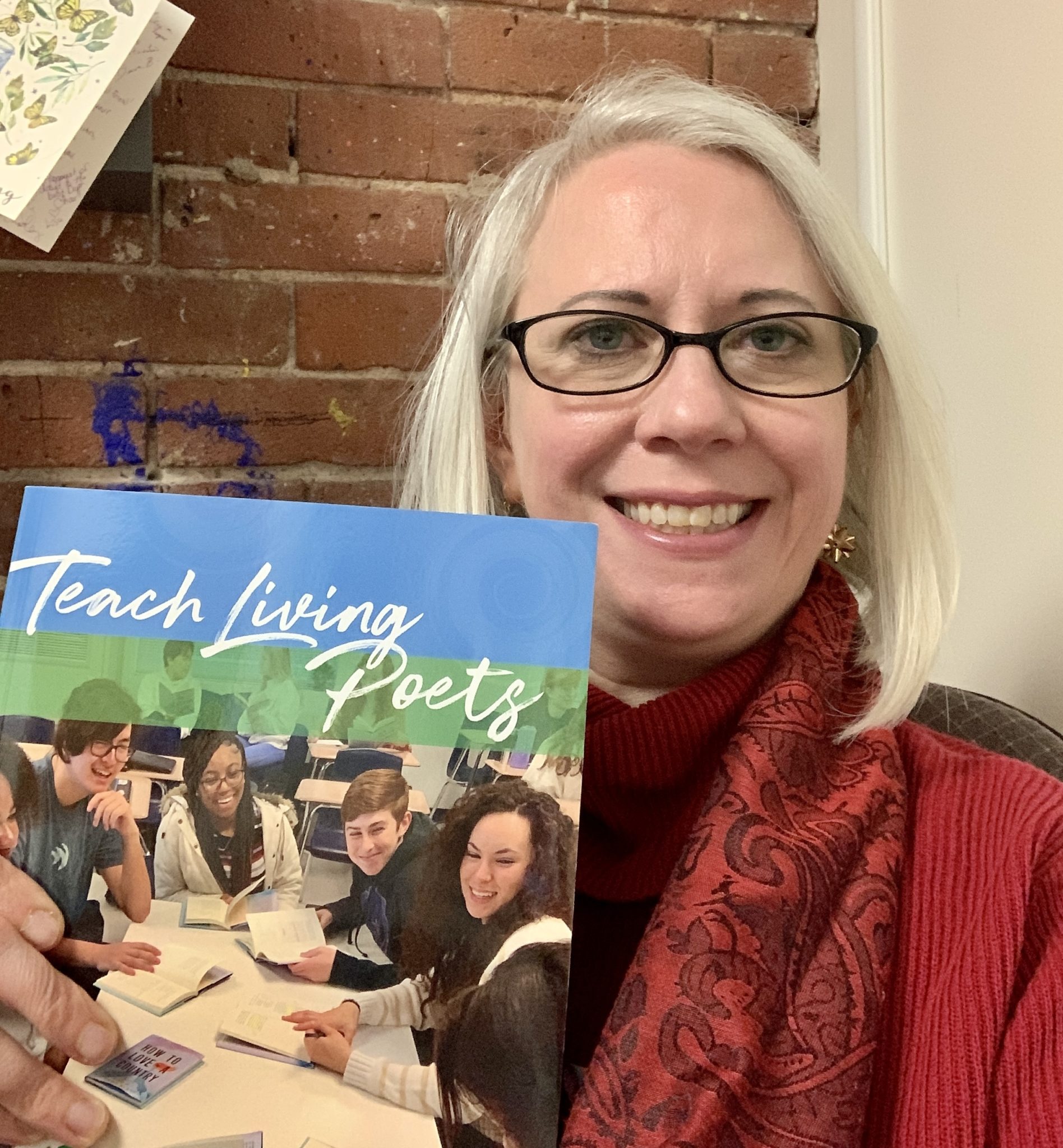 book-recommendation-teach-living-poets-by-lindsay-illich-and-melissa